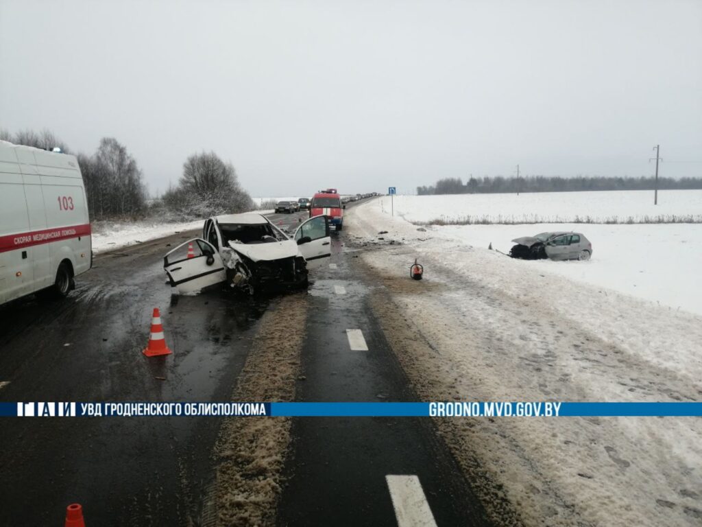 В Волковысском районе женщина-водитель протаранила встречный автомобиль —  Вечерний Гродно